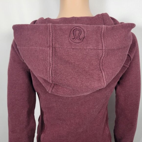 Lululemon Women's Scuba Full Zip Hoodie Fleece in a Maroon Size 4 - LW4AWNS - Picture 9 of 12